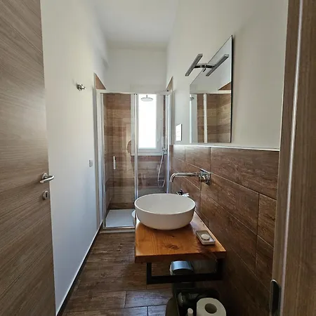 Marigio Oda ve Kahvaltı Menfi