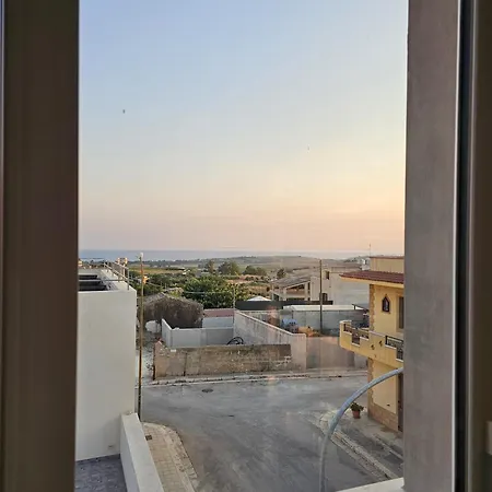 Marigio Oda ve Kahvaltı